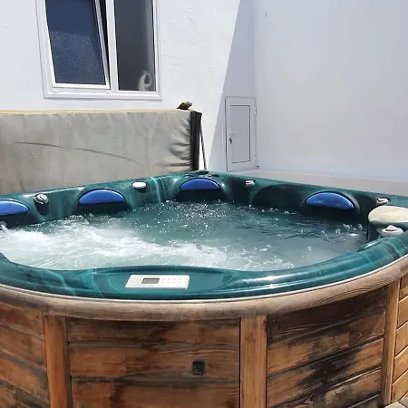 Glamping The Tent Güime