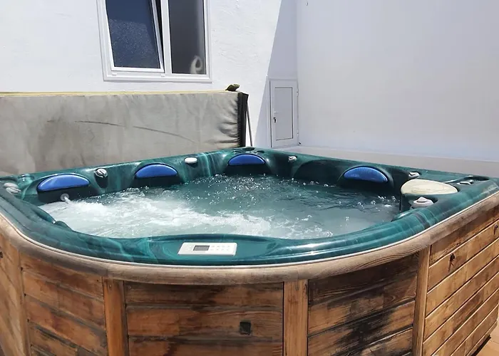 Tente de luxe The Tent Güime