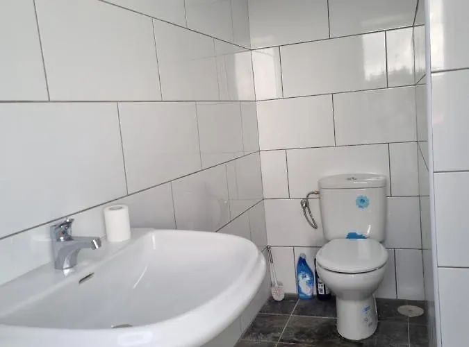 خيمة فخمة The Tent *